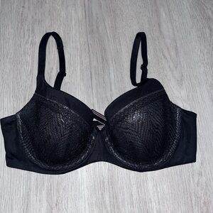 Victoria's Secret lined Demi black push up bra Size 34D